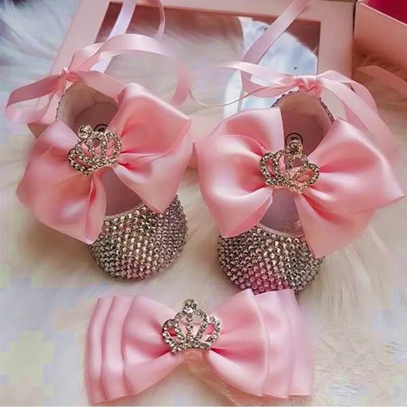 Sparkles Boutique Other - Baby Girl Pink Rhinestone Crown Shoes & Bow